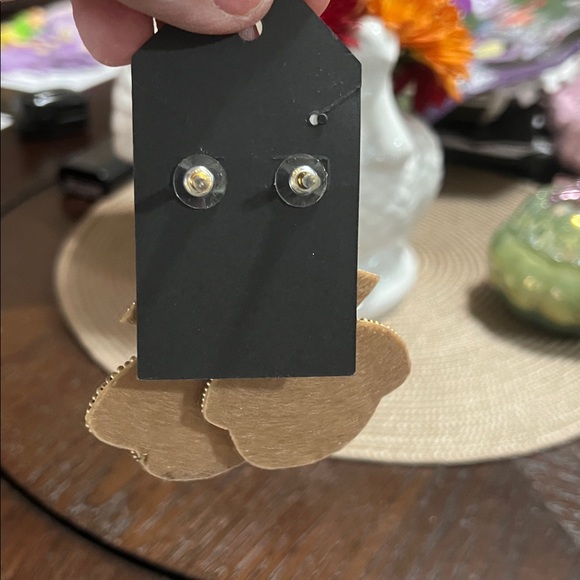 NEW Festive Snowman Beaded Earrings - Picture 2 of 2